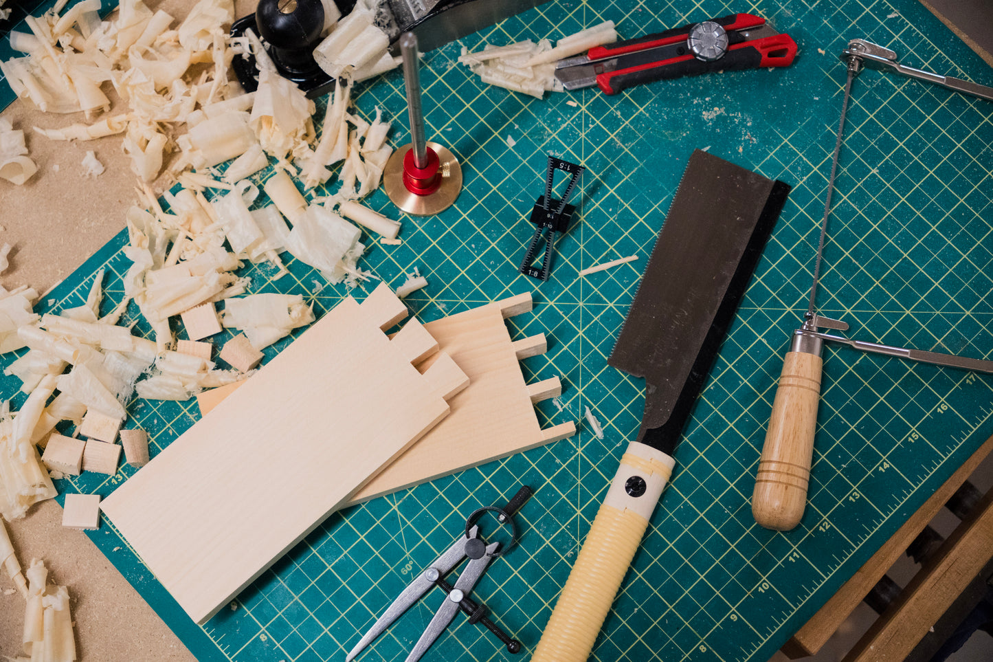 Handcut Dovetails (6h)