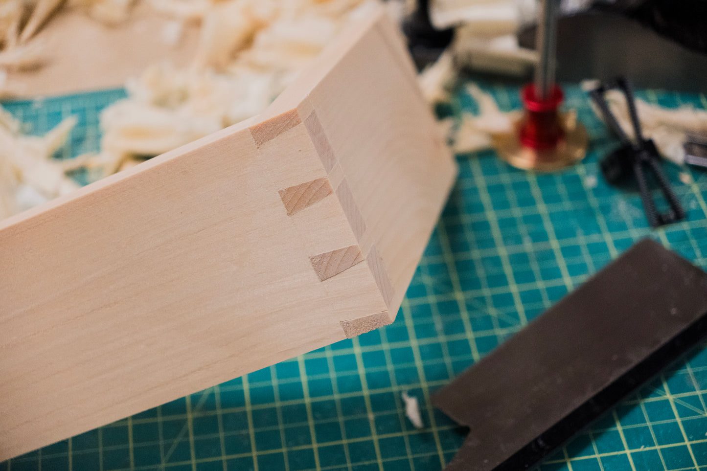 Handcut Dovetails (6h)